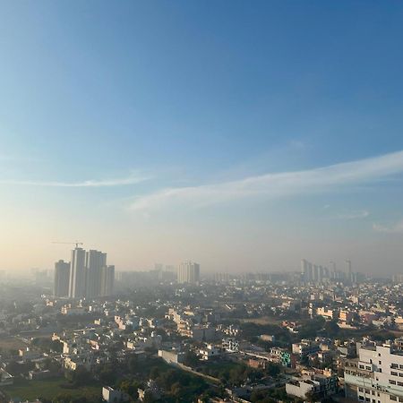 Rhythm Gurugram Hotel & Suites, Sohna Road คูร์เคาน์ ภายนอก รูปภาพ